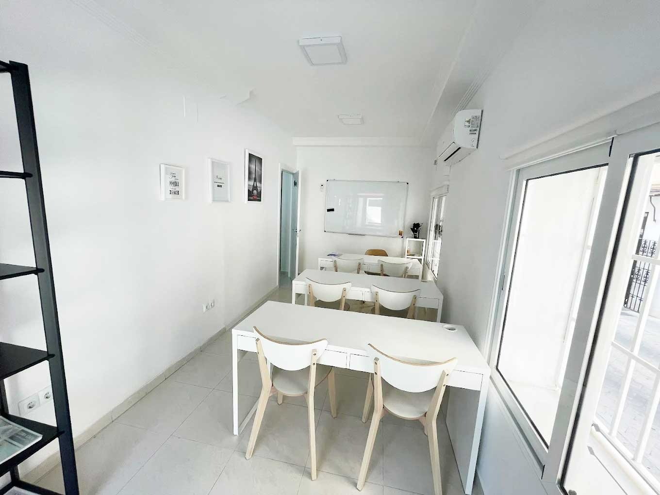 Otra vista del aula grande